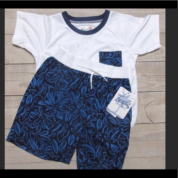 ! NWT little boys swim trunks - Picture 2 of 7